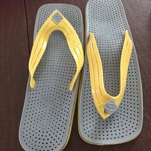 COPY - Sensi and C flip flops/sandals. Size 9. It…